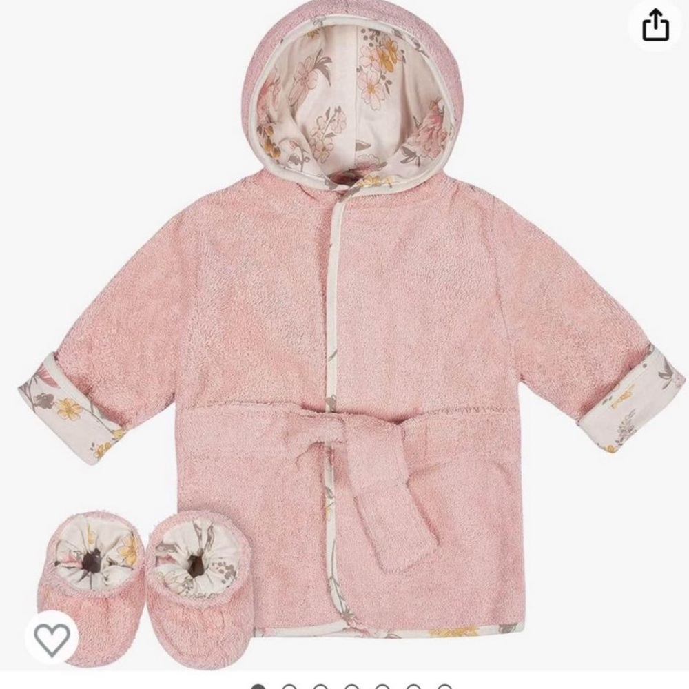 Baby girl bath robe and booties- NWT